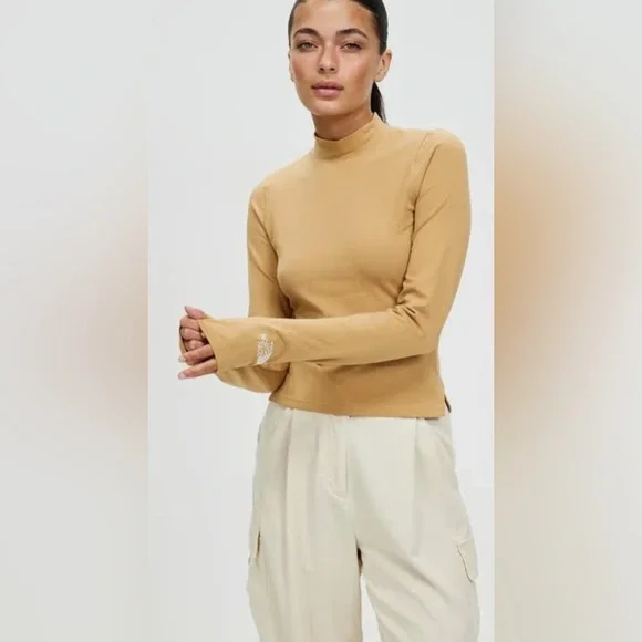 The North Face Women's Tops The North Face Evolution Fitted Mock Neck. - Picture 1 of 4